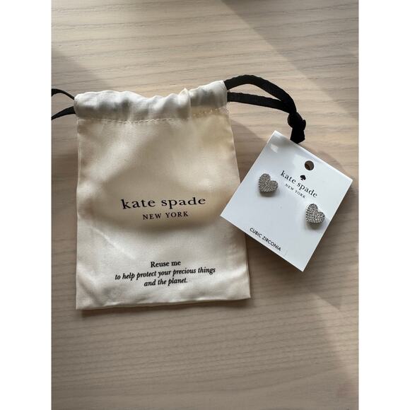 NWT Kate Spade Yours Truly Pave Heart Studs Clear/Silver $60 - Picture 3 of 4